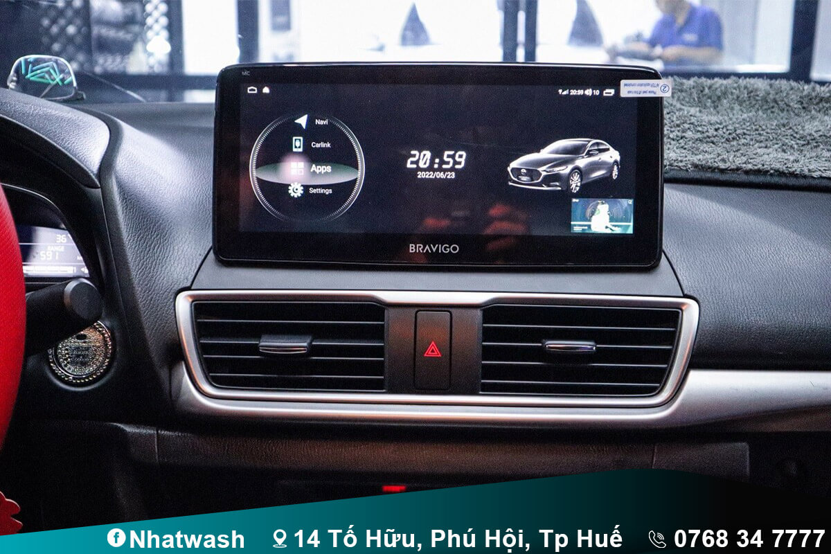 lap man hinh dvd o to hue