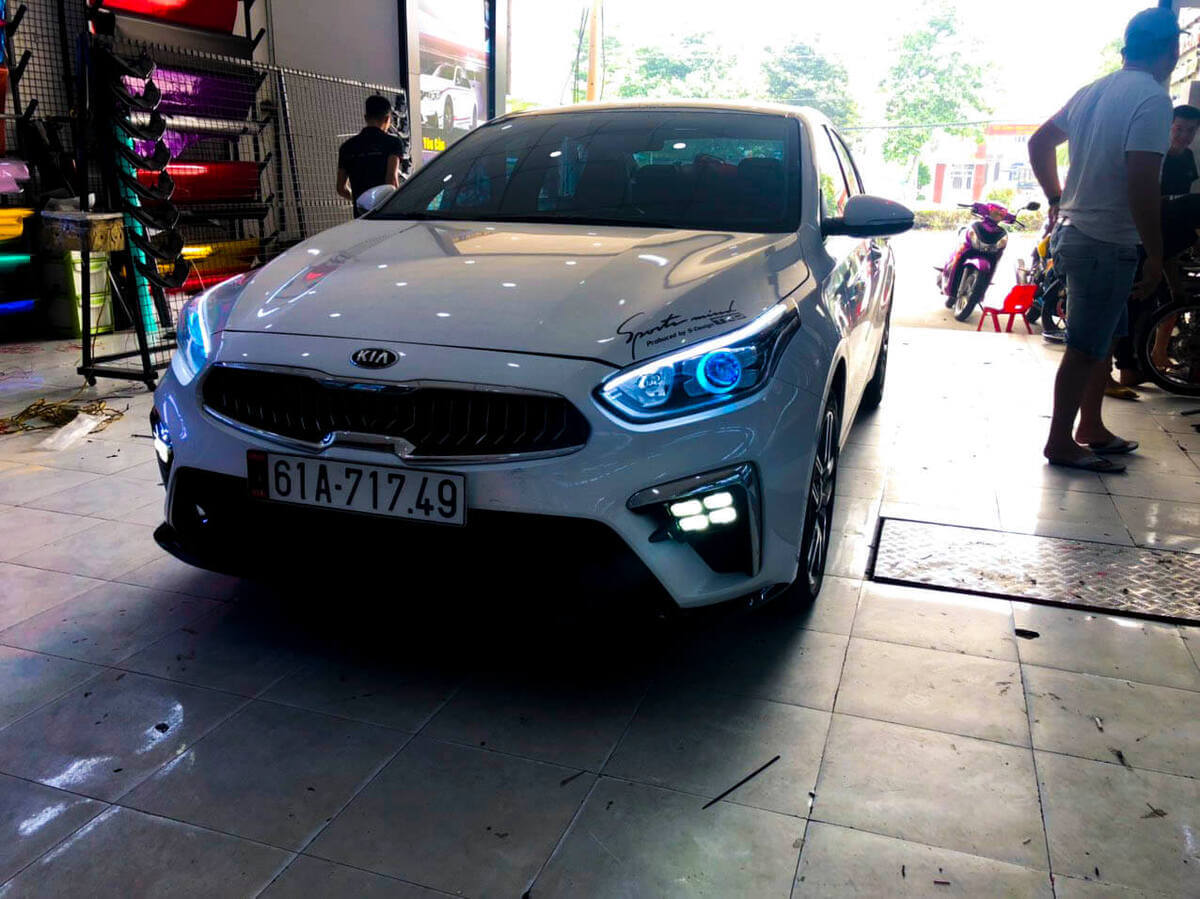 do den xe o to co bi phat khong