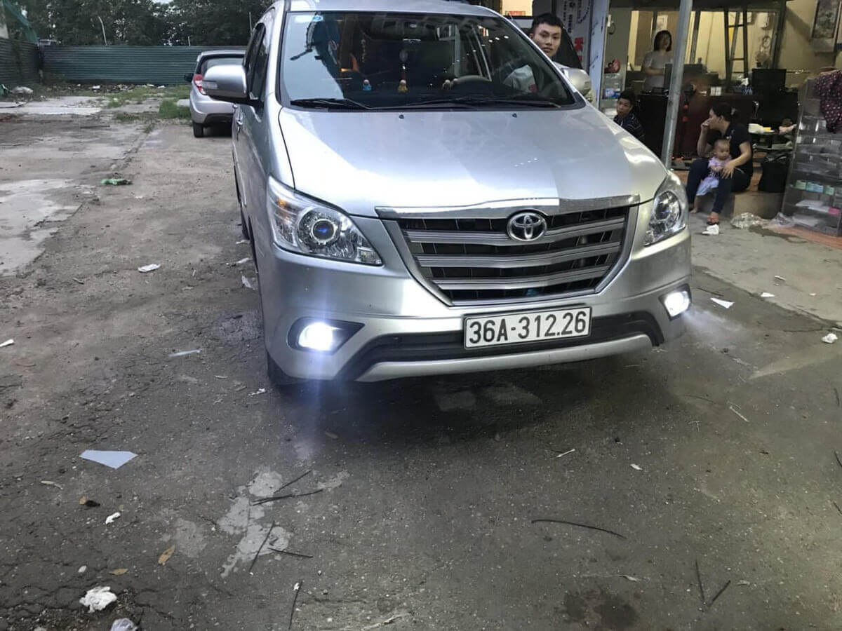 do den xe o to co bi phat khong