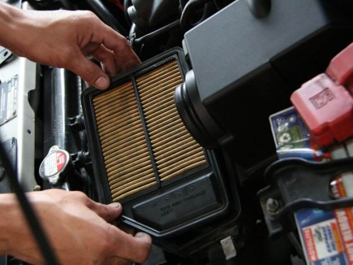 loc gio dieu hoa o to