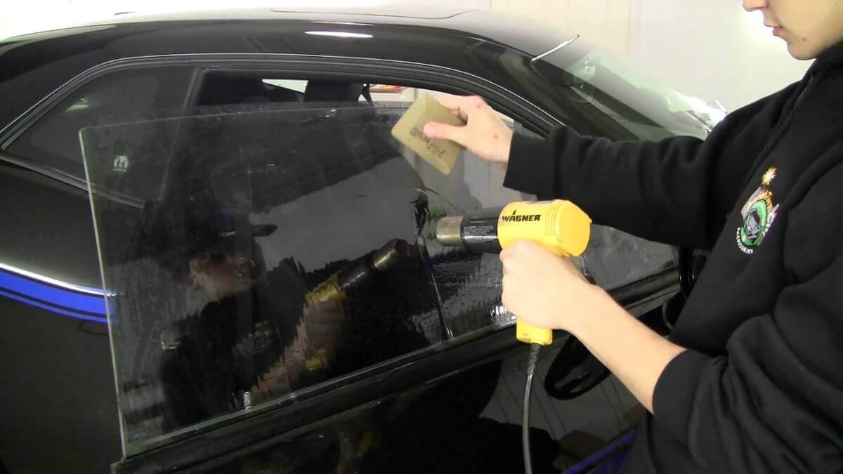 cach dan phim cach nhiet cho o to