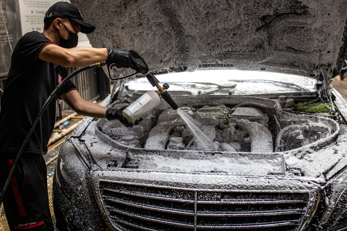 cach rua khoang may o to