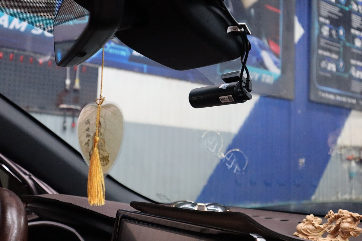 camera hanh trinh co ghi am khong