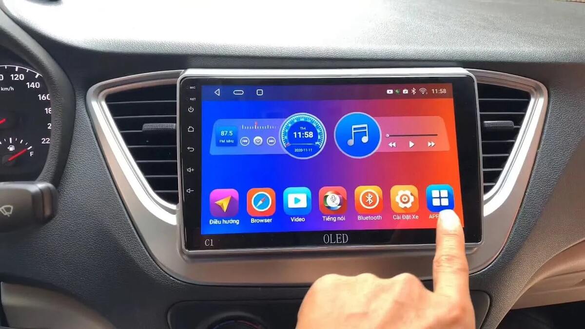 man hinh o to android