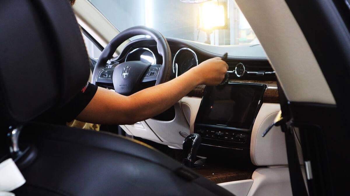 ve sinh dieu hoa o to