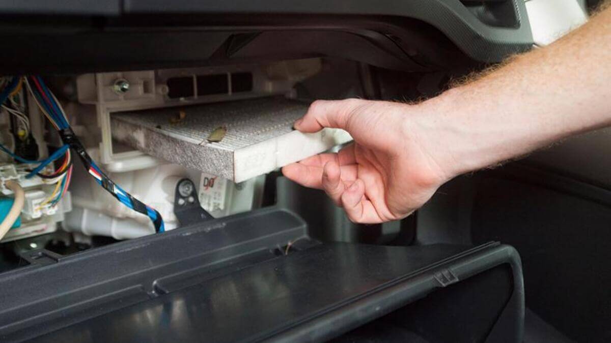 ve sinh dieu hoa o to