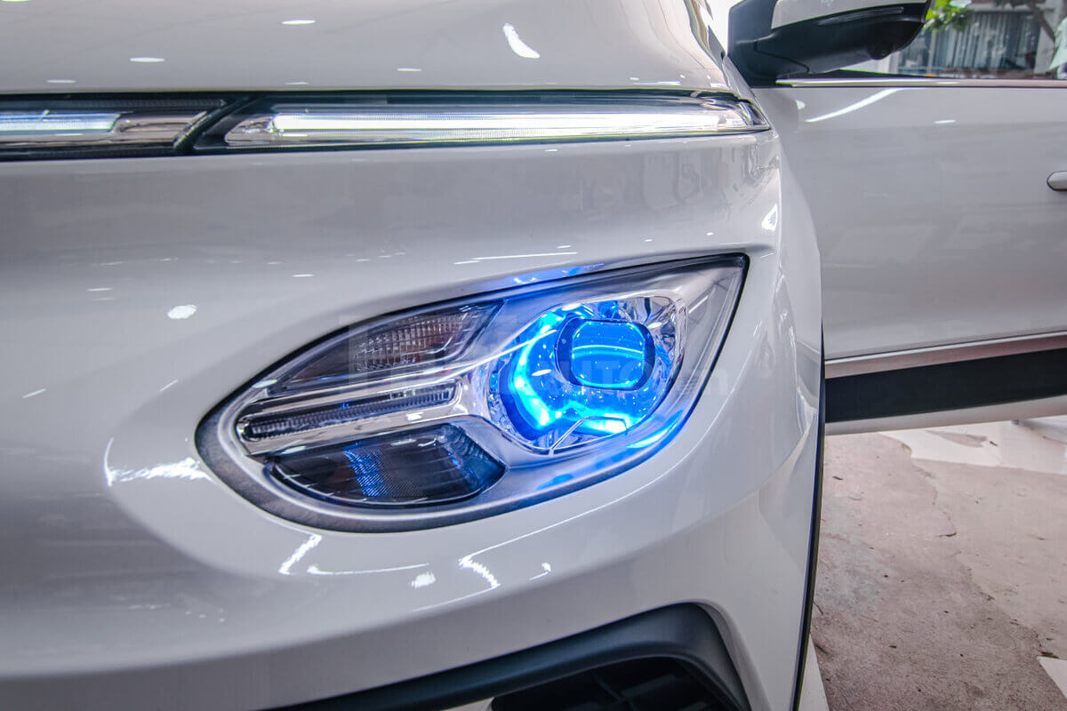 do den xe o to tai hue 