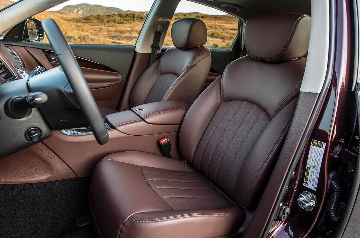 boc ghe da xe o to tai hue