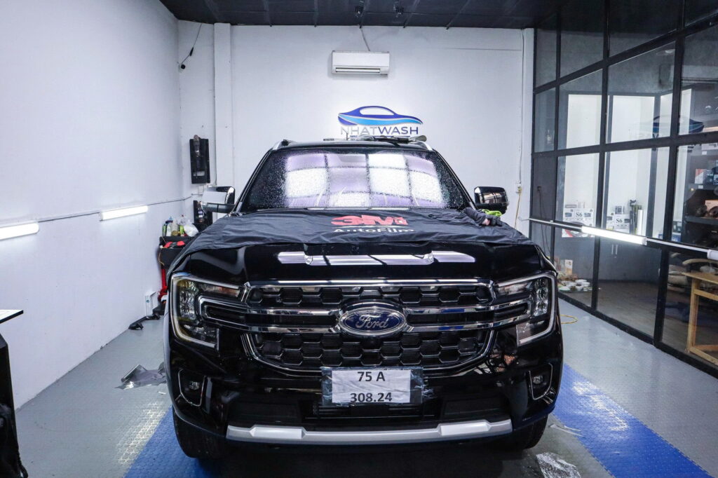 Dán Phim Cách Nhiệt 3M Cho Ô Tô – Giải Pháp Chống Nóng Hiệu Quả Và Bảo Vệ Nội Thất Xe